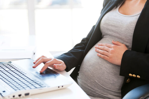 pregnancy-workplace-right.jpg