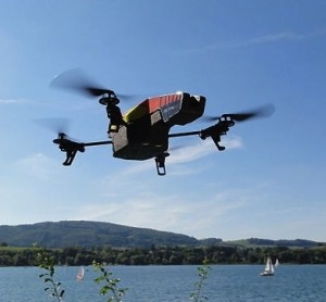 parrot_ar.drone_2_0-300x278_0.jpg